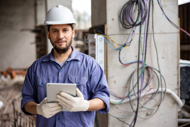 Best Commercial Electrician Services  in Forest Lake, IL